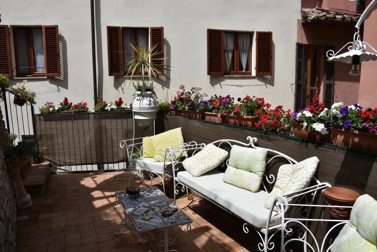 페루자 A Casa Di Bruno B&B 외부 사진