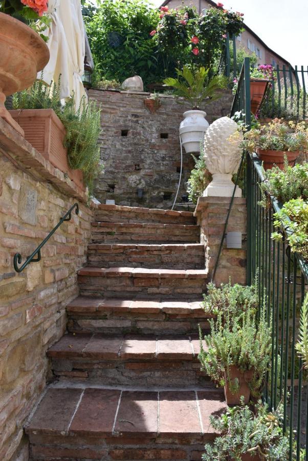 페루자 A Casa Di Bruno B&B 외부 사진
