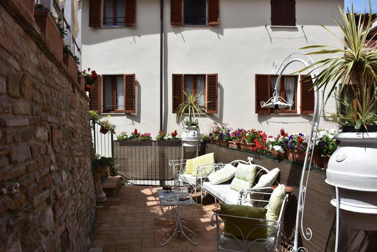 페루자 A Casa Di Bruno B&B 외부 사진